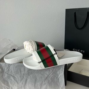 NWT Brand New Gucci Sandals, White Striped
